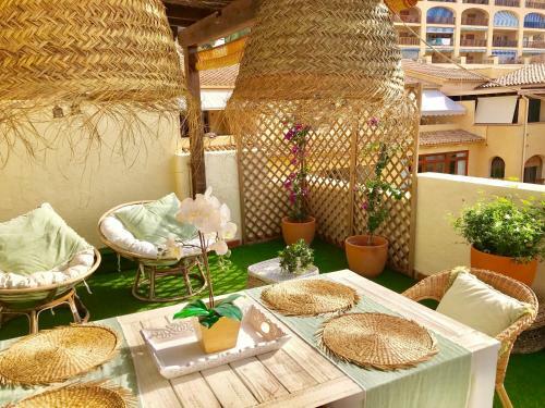 Apartamento �tico En Playa Altea - Puerto de Campomanes