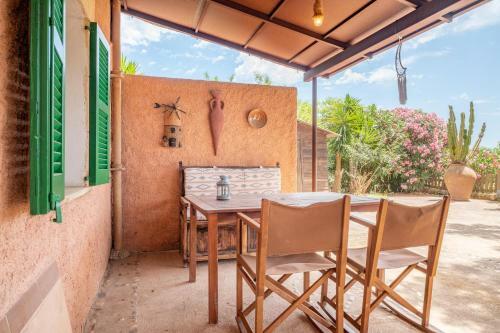 Casa Rubi Y Cas Capella