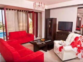 Spilia Bay Villas