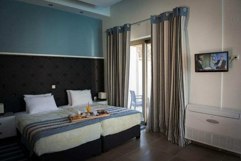 Aparthotel Mantinia Bay Hotel