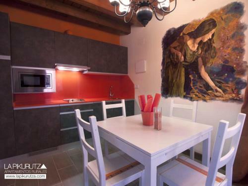 Apartamentos Rurales La Pikurutza