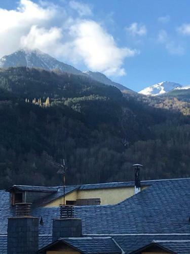 Apartment With 2 Bedrooms In Benasque With Wonderful Mountain View And Shared Pool