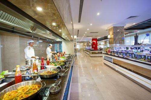 Hotel Karmir Resort & Spa