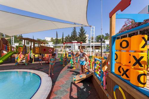 Hotel Karmir Resort & Spa