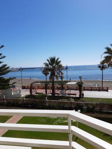 Apartamento Front Beach And Swimmingpool In Benalmadena Costa