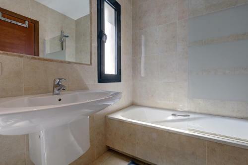 Villa In Puerto Marina With Private Pool