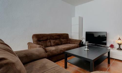 Villa In Puerto Marina With Private Pool