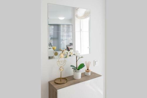 Puerto Marina Design Apartment