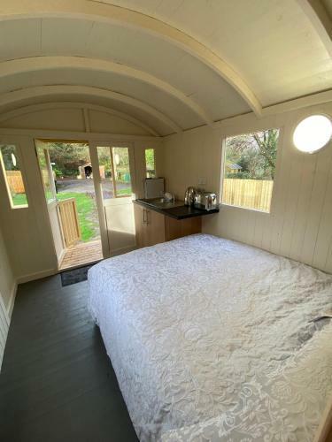 The Shepherd's Hut @ Pandy Farm