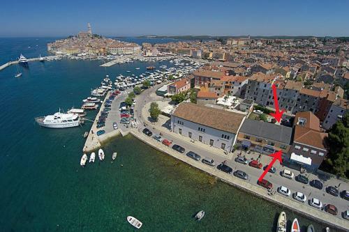 Apartments Ana City