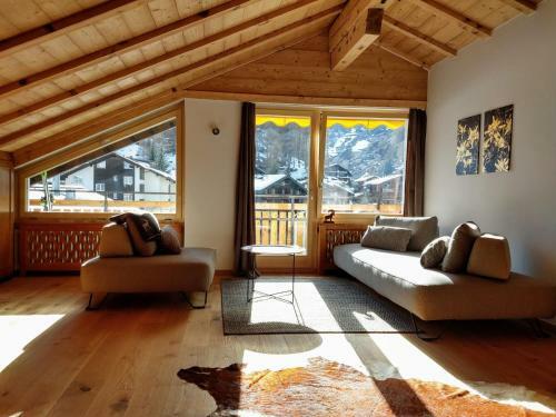 Chalet-style Apartment With Matterhorn View