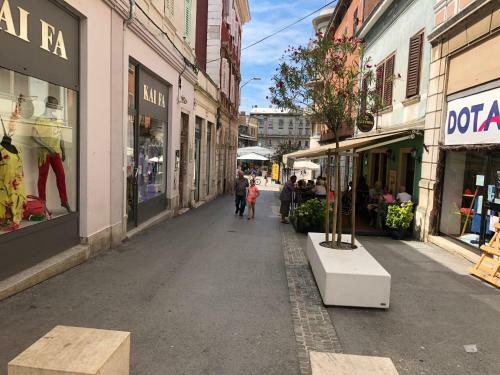 Apartamento Sweet Suite With Free Private Parking