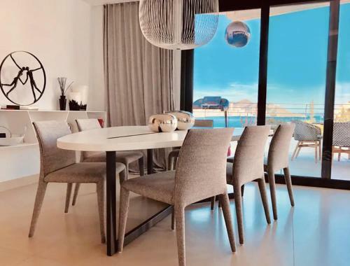 Luxuri�ses Apartment In Benidorm Mit Pool