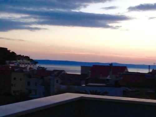 Apartments Marhela Jakov