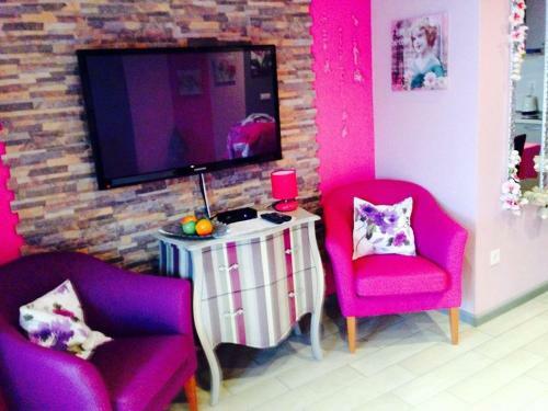 Apartments Marhela Jakov