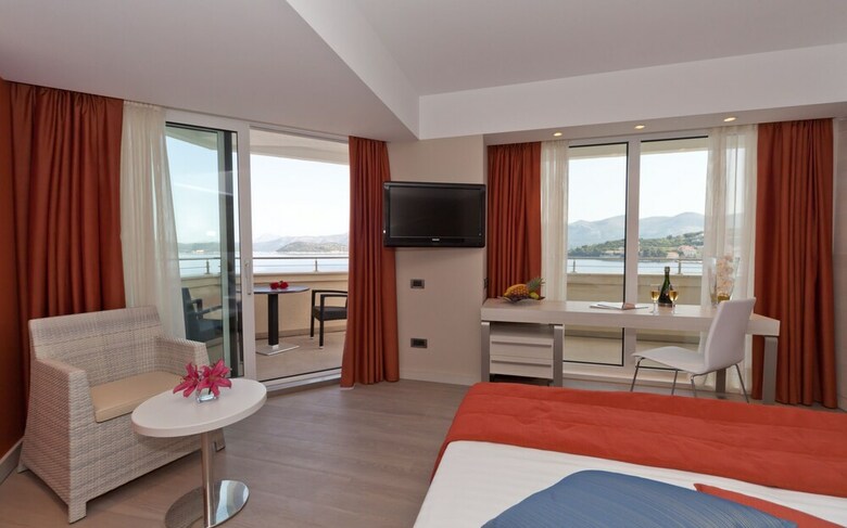 Hotel Lafodia Sea Resort