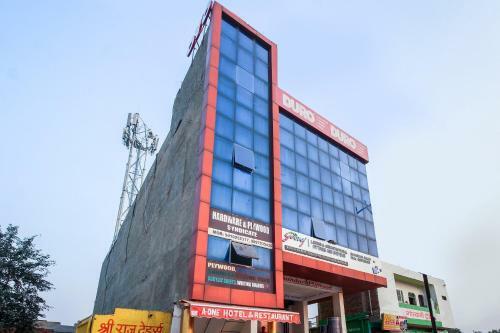 Hotel Collection O 60794 A One Residency And Restaurant