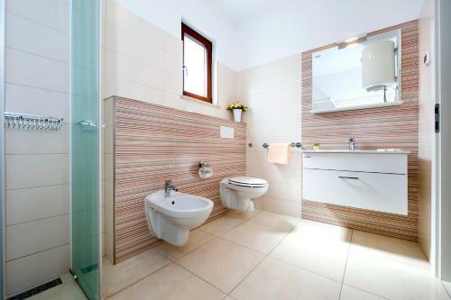 Hostal Apartments And Rooms Camaiore
