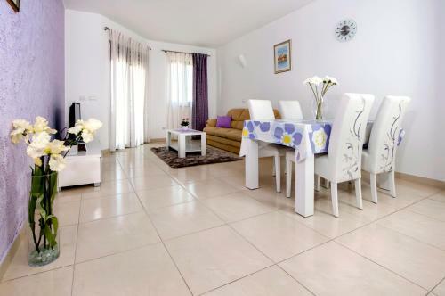 Hostal Apartments And Rooms Camaiore