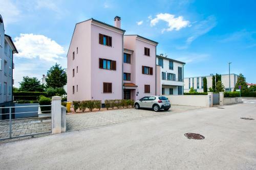 Hostal Apartments And Rooms Camaiore