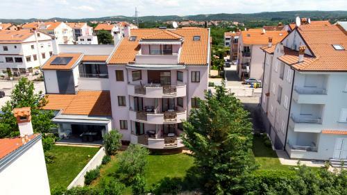 Hostal Apartments And Rooms Camaiore
