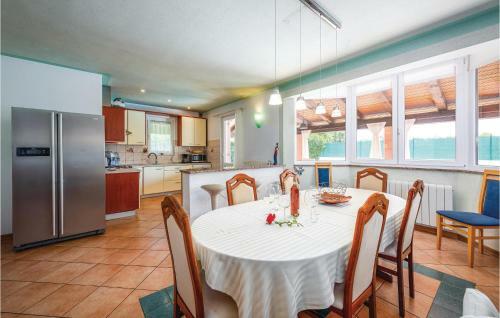 Holiday Home Radovani Croatia