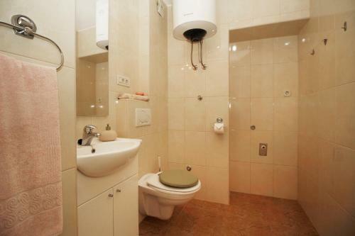 Apartments Caralipeo