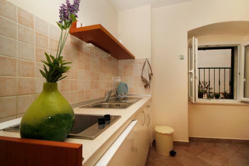 Apartments Caralipeo