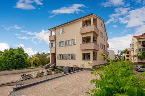 Apartments Nada