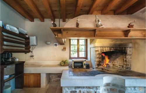 Holiday Home Lovrecina Bb