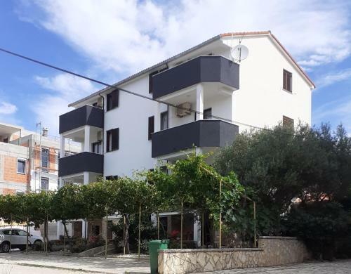 Apartments Para?