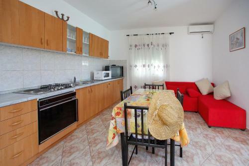 Apartments Nicol