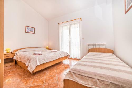 Apartments Banko 7