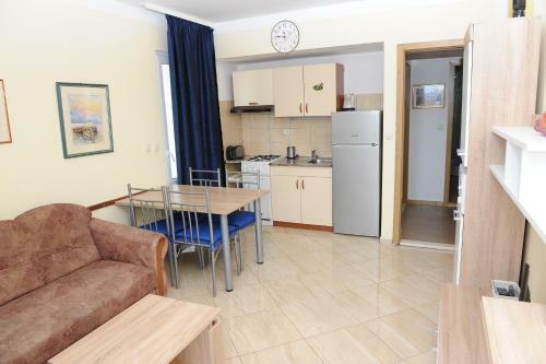 Apartments Lon?ar