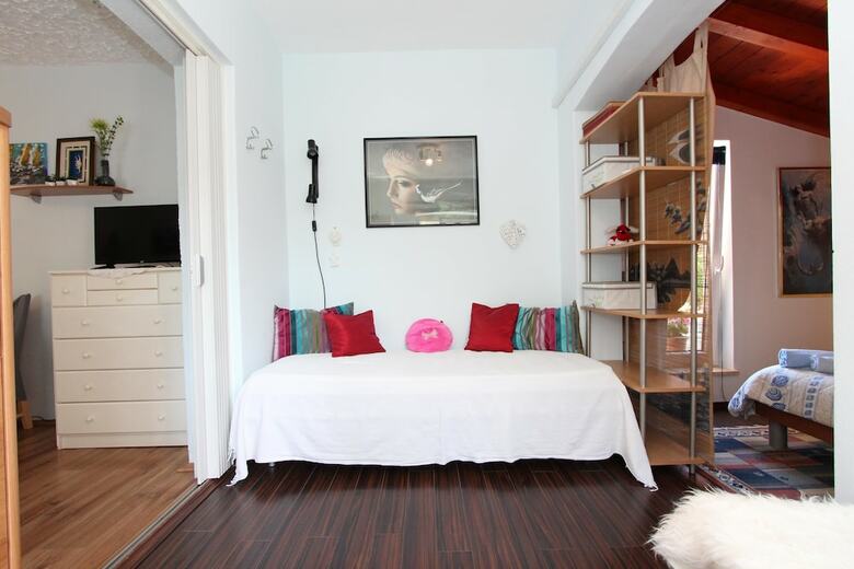 Apartments Villa Nikola