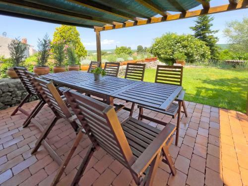 Hostal Holiday Home Bale - Valle