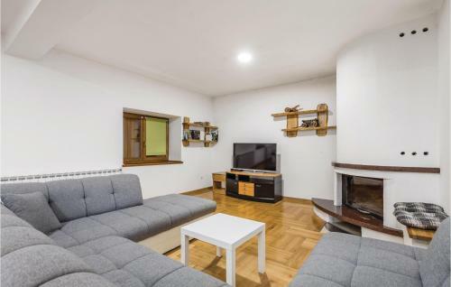 Holiday Home Plaski Janja Gora