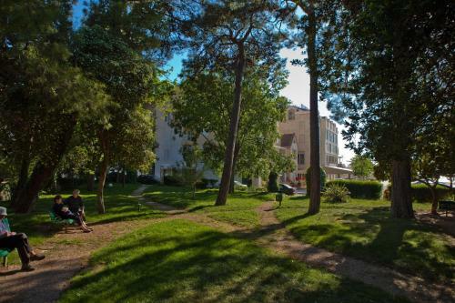 Apartamentos Makarska City Bay Studios