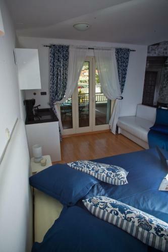 Apartamentos Makarska City Bay Studios