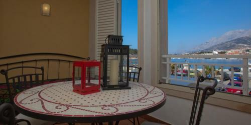 Apartamentos Makarska City Bay Studios