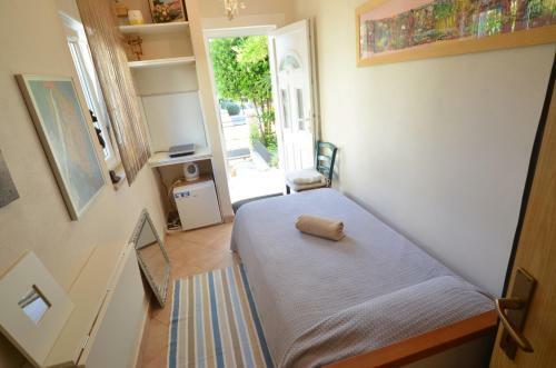Apartments Mirta
