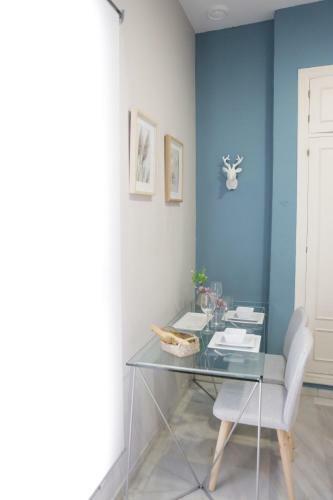 Apartamento Col�n 1451 - Wifi Gratis Y Aire Acondicionado