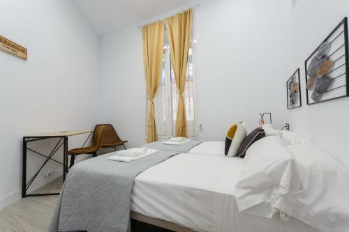 Cruise Adapted Apartment By Cadiz4rentals