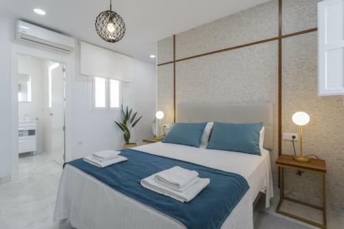 Apartamentos La Brujula By Cadizrentals