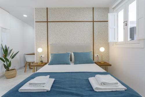 Apartamentos La Brujula By Cadizrentals