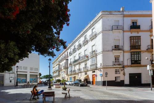 Divino Apartment By Cadiz4rentals