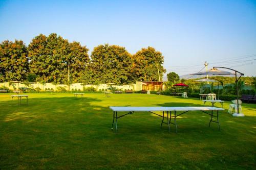 Hotel The Bhagwati Resort