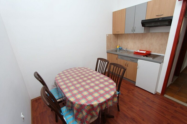 Apartments Orbanic 41
