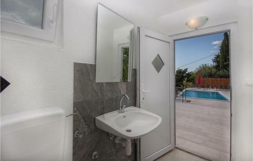 Holiday Home Buzet Urihi