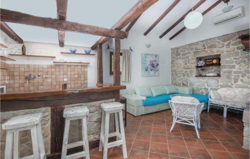 Holiday Home Buzet Urihi